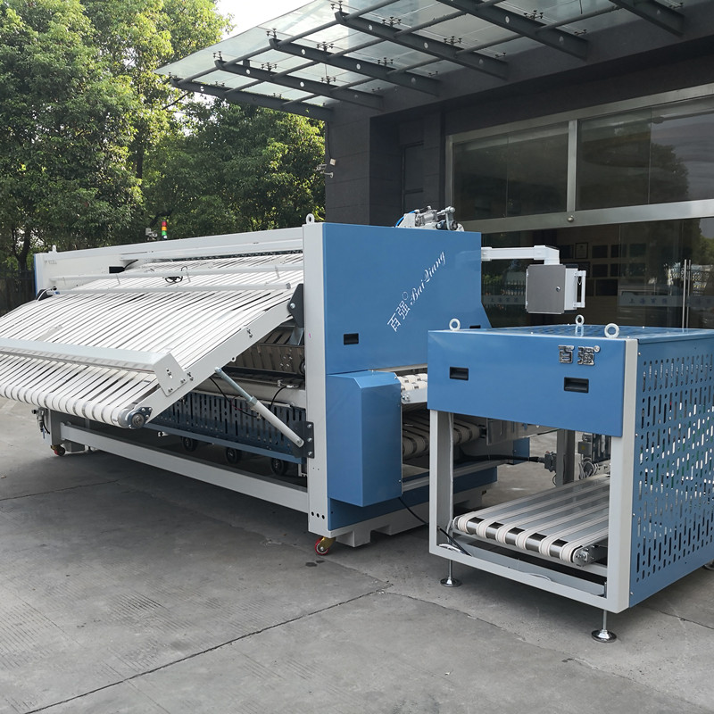 開布草洗滌公司使用的洗滌設備推薦之百強高速折疊機 開布草洗滌公司使用的洗滌設備推薦之百強高速折疊機